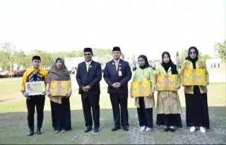 Limbah Sawit Antarkan Gadis Cantik ini Raih Penghargaan Pemuda Pelopor Kalsel