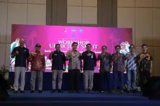 Malam Batik dan Oleofood Berbahan Sawit Dipamerkan di Solo