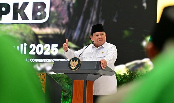 Sawit Melimpah Tapi Minyak Goreng Langka, Prabowo: Ini Serakahnomics!