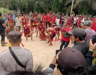 Mediasi Sengketa Lahan PT WKN dengan Warga Dua Desa Digelar di Kantor Polisi