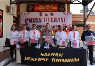 Modus Kencing CPO, 5 Pelaku Berhasil Diringkus