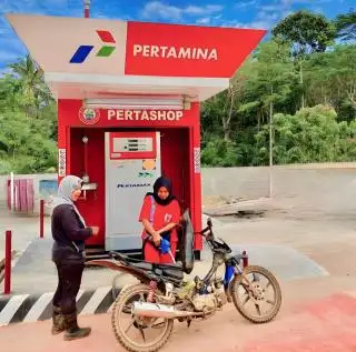 Pertamina Ajak Petani Sawit di Bengkulu Isi BBM di Pertashop