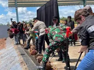 Pabrik Pengolahan Sawit di Tawai Baru Resmi Beroperasi