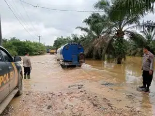 Sumatera dan Malaysia Diguyur Hujan, Harga Referensi CPO Menguat