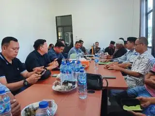 'Ninik Mamak' Turun Tangan, PT SKA Janji Berikan Jawaban 7 Hari