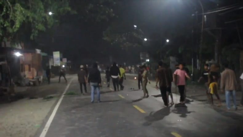 Saat Orang Takbiran, Dua Kelompok ABG ini Malah Tawuran