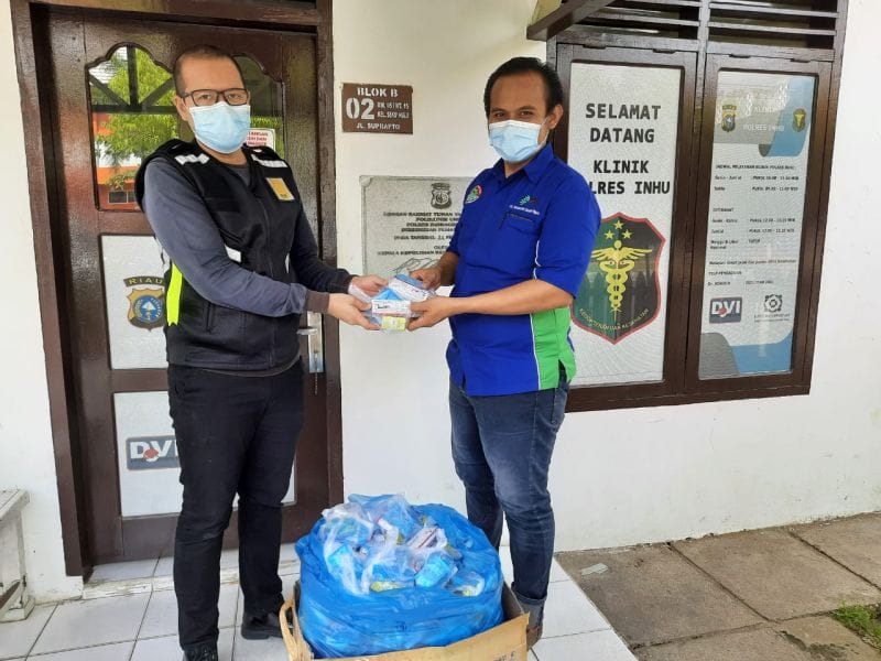 Perusahan 'Buah Emas' di Inhu Donasikan Obat untuk Pasien Covid-19