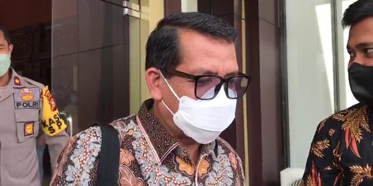 Meski Tersangka Cabul, Dekan Fisip UNRI Buat Kebijakan Baru di Kampus